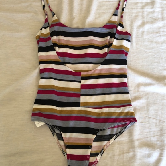 Scoop back bodysuit - Picture 2 of 2